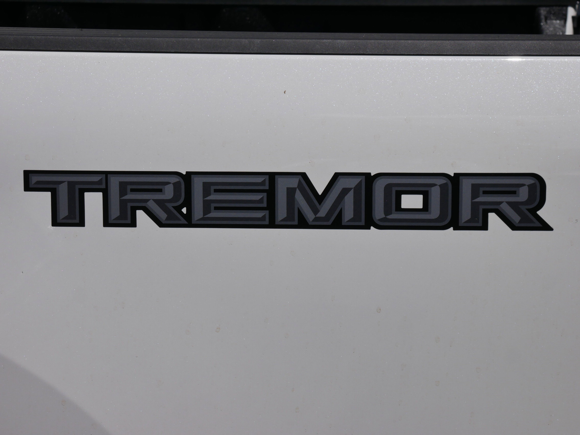 New 2025 Ford F350 Lariat w/ Lariat Ultimate Package image 25