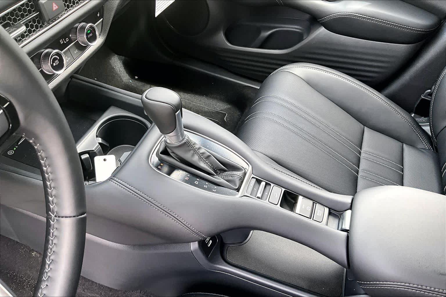 New 2027 Honda HR-V EX-L image 11