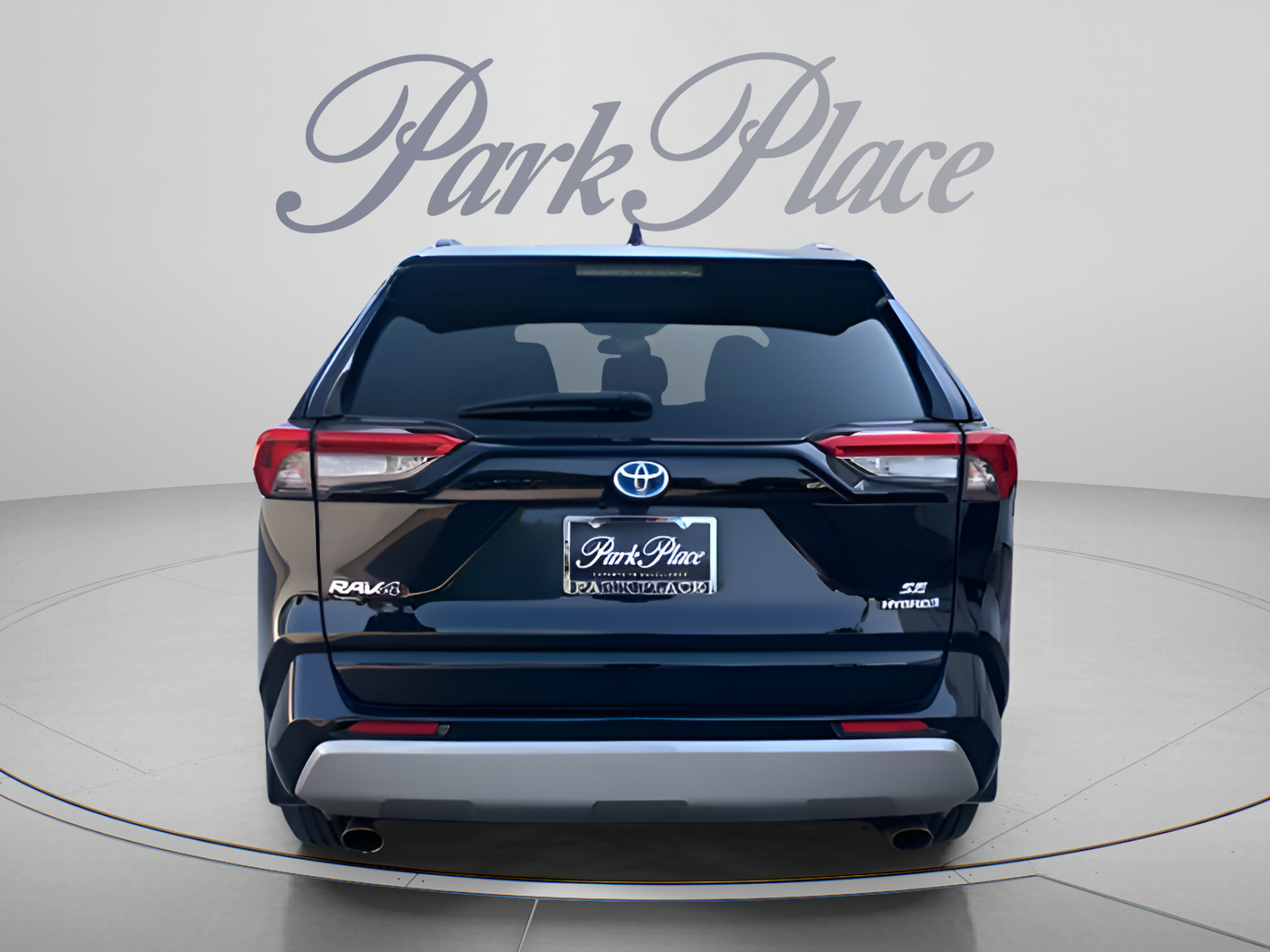Used 2022 Toyota RAV4 SE AWD/4WD image 4