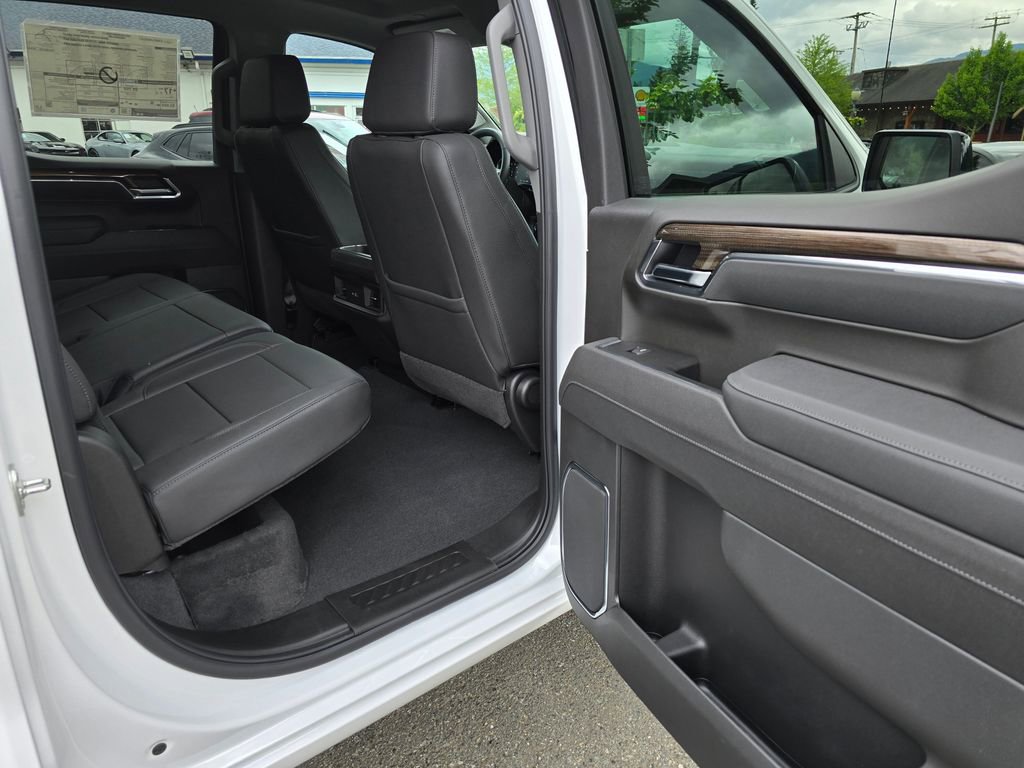New 2026 Chevrolet Silverado 1500 LT Trail Boss w/ Convenience Package II AWD/4WD image 17