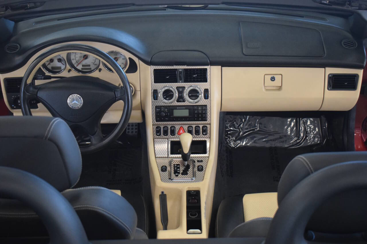 Used 2004 Mercedes-Benz SLK 230 image 57