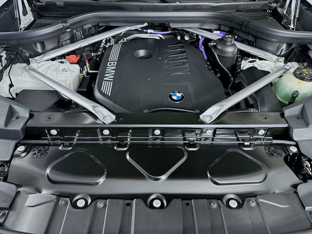 New 2026 BMW X5 xDrive40i w/ Climate Comfort Package image 38