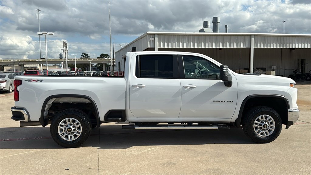 Used 2024 Chevrolet Silverado 2500 LT image 8