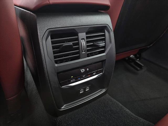 Used 2026 BMW 330i xDrive Sedan AWD/4WD image 17