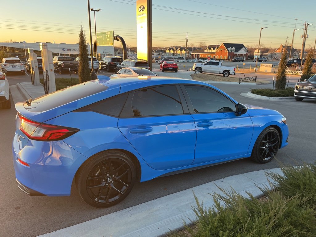 Used 2024 Honda Civic Sport image 4