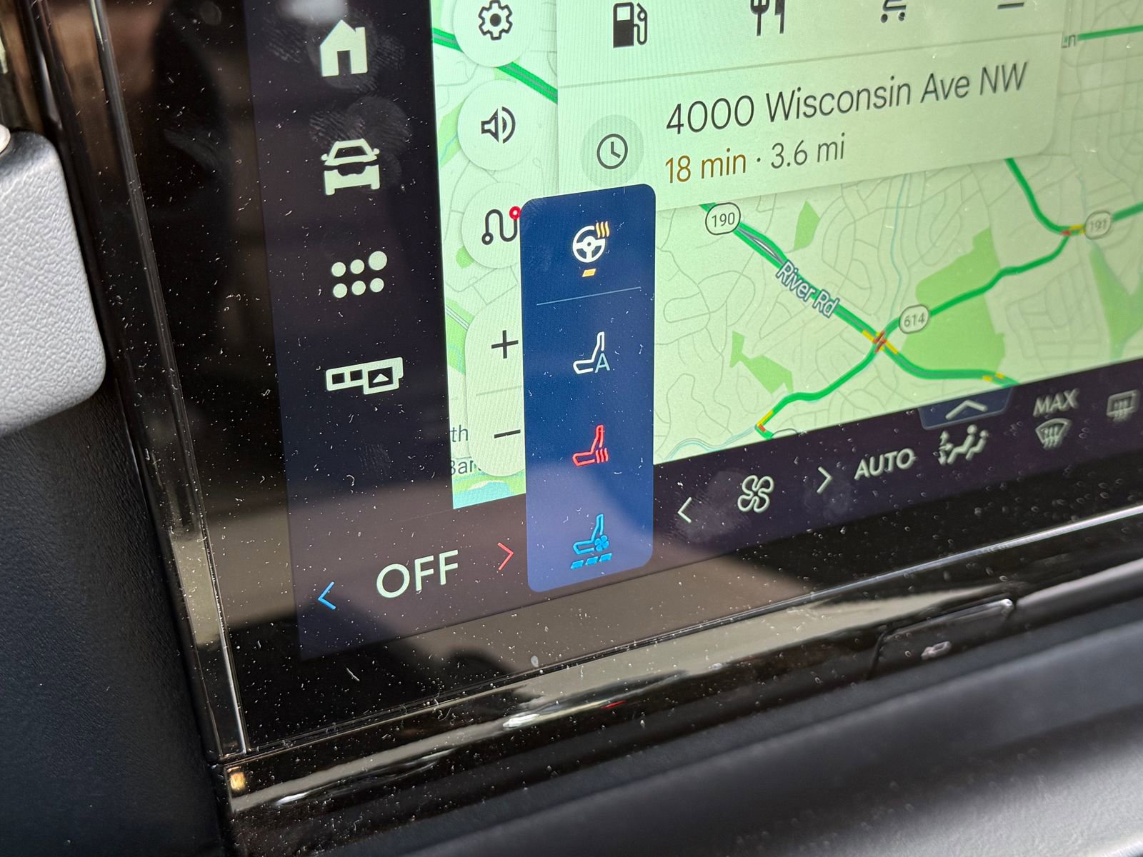 New 2026 Lincoln Navigator Reserve w/ Jet Appearance Package image 26