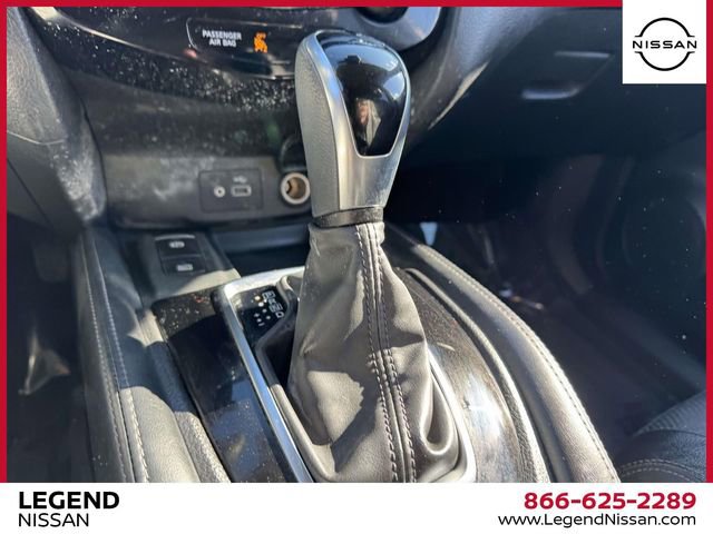 Used 2020 Nissan Rogue SL w/ Premium Package image 27