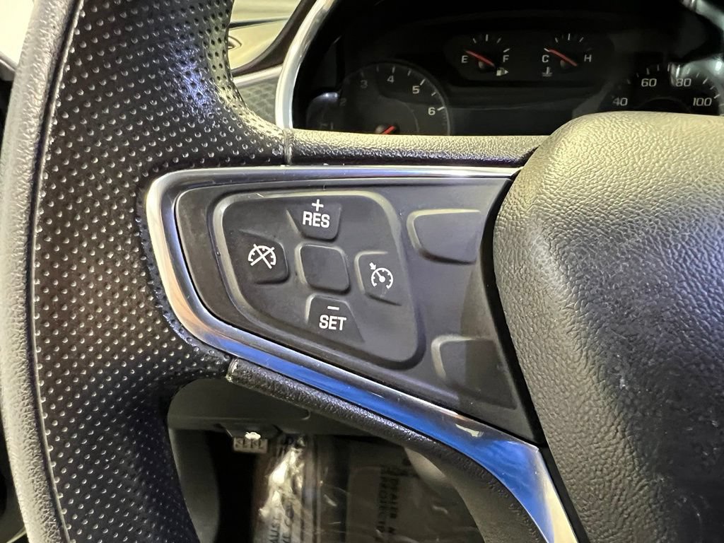 Used 2020 Chevrolet Malibu LT FWD image 20