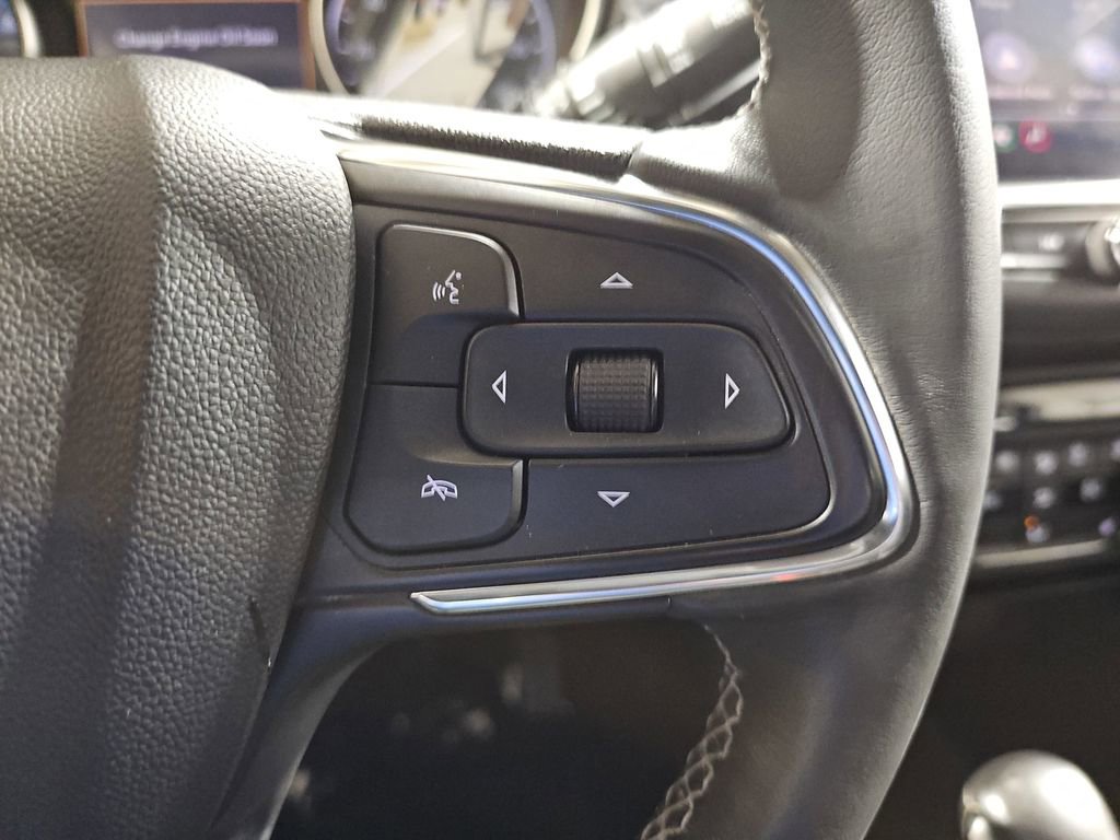 Used 2023 Buick Encore GX Select image 23