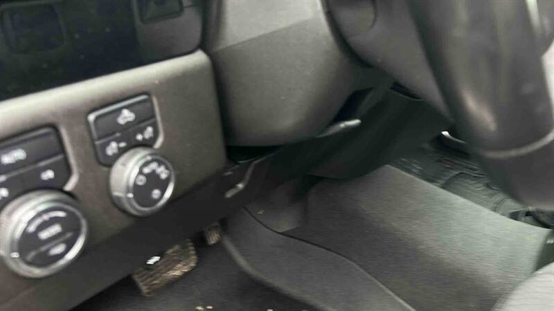 Used 2023 Chevrolet Silverado 1500 LT image 23