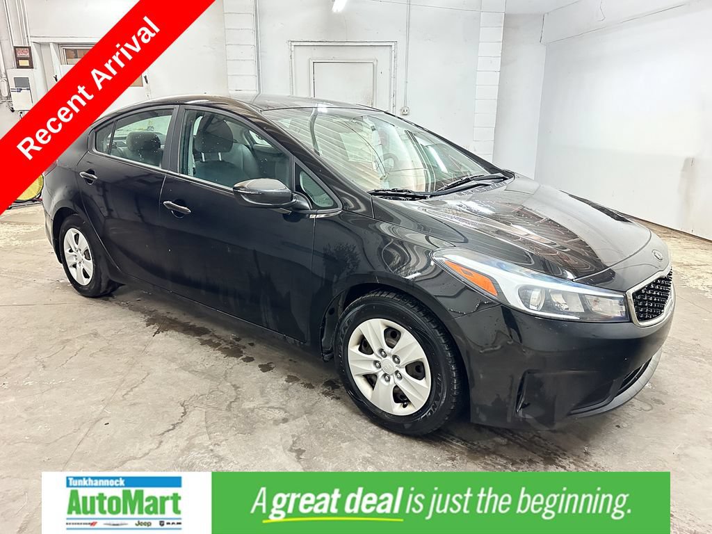 Used 2017 Kia Forte LX w/ LX Popular Package FWD image 1