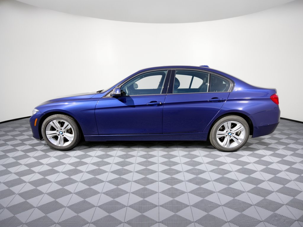 Used 2016 BMW 328i Sedan RWD image 2