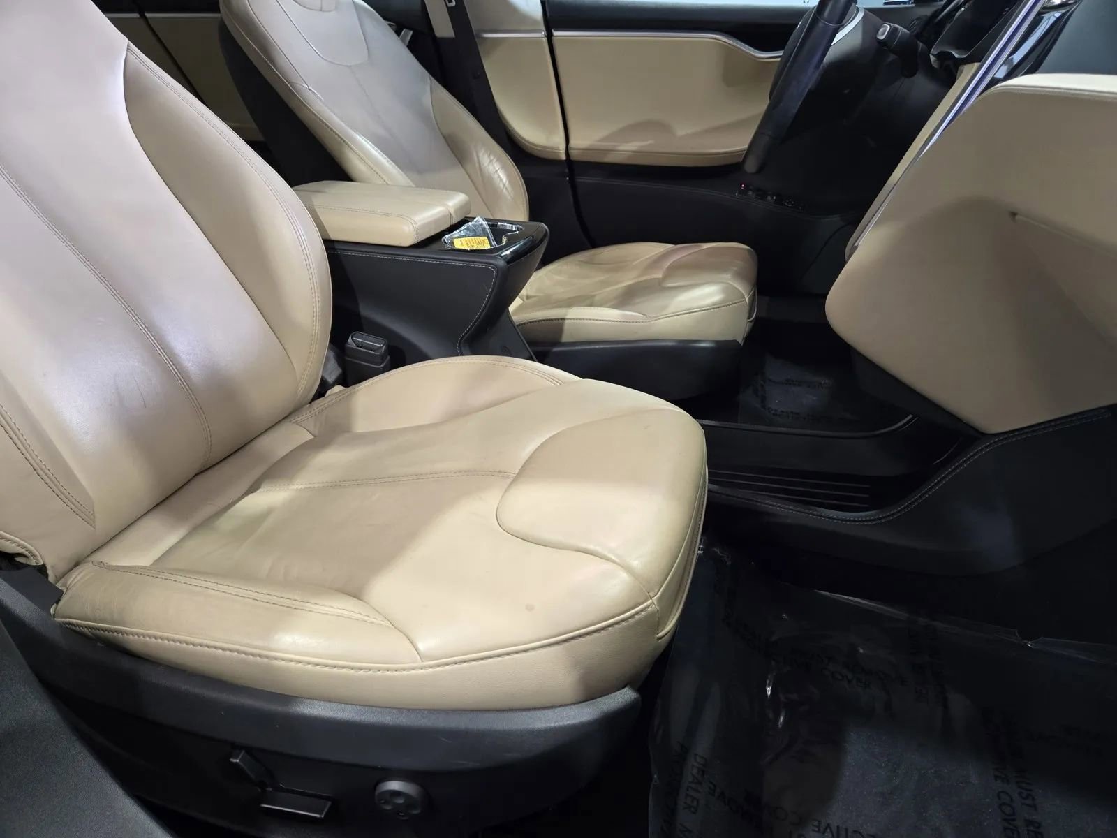 Used 2015 Tesla Model S 85 RWD image 7