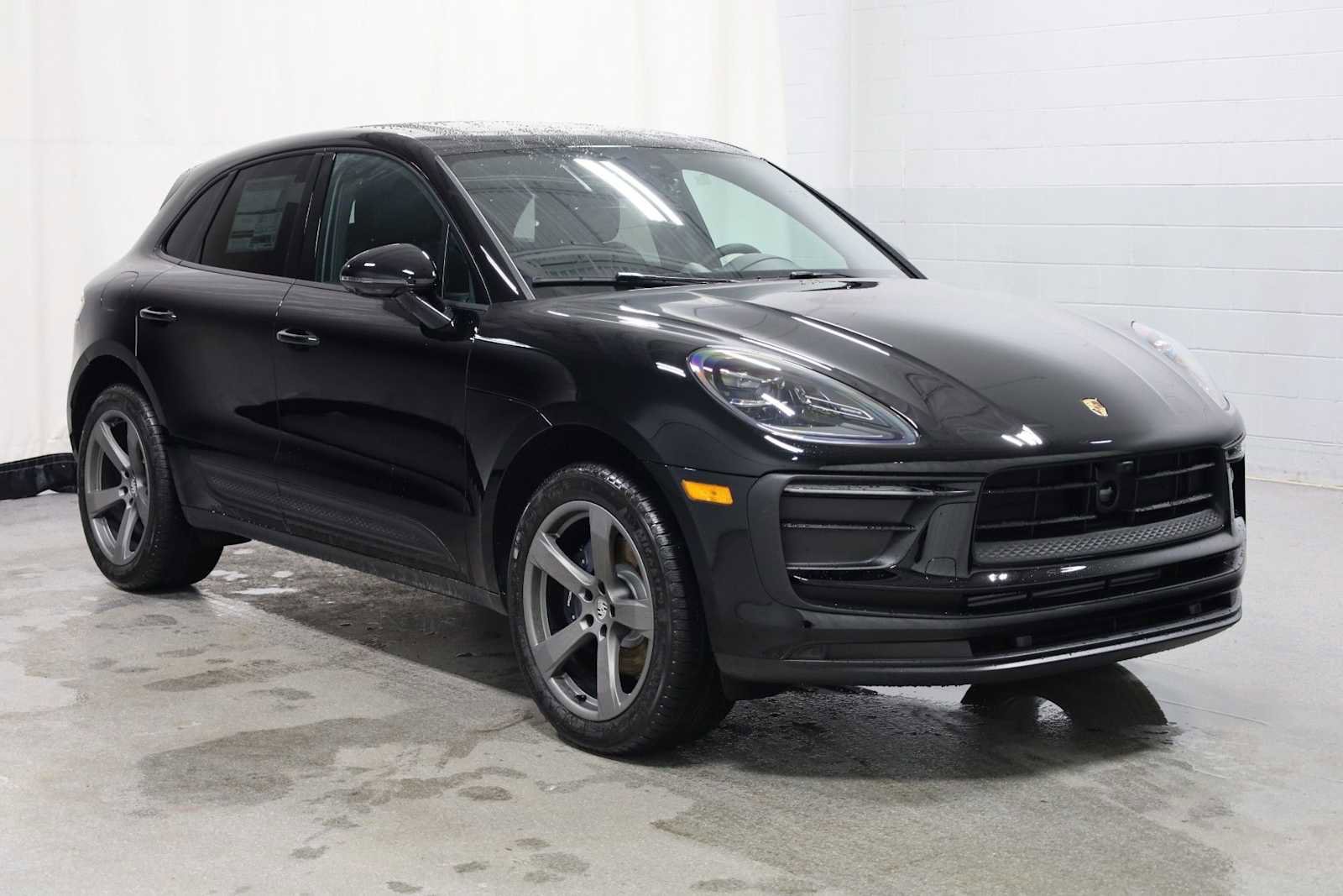 New 2026 Porsche Macan image 13