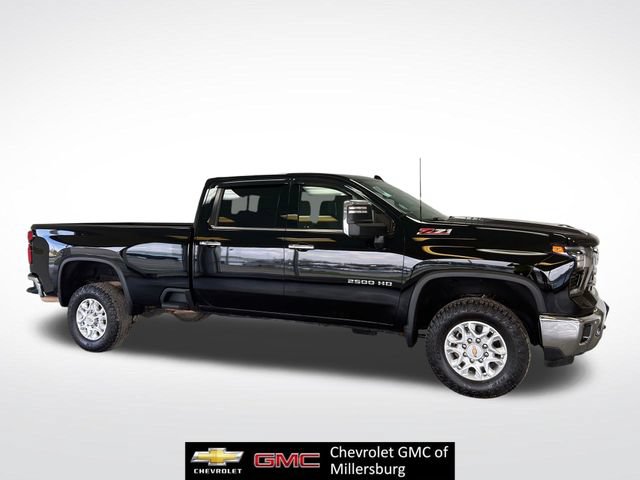 Used 2024 Chevrolet Silverado 2500 LTZ w/ LTZ Premium Package AWD/4WD image 2