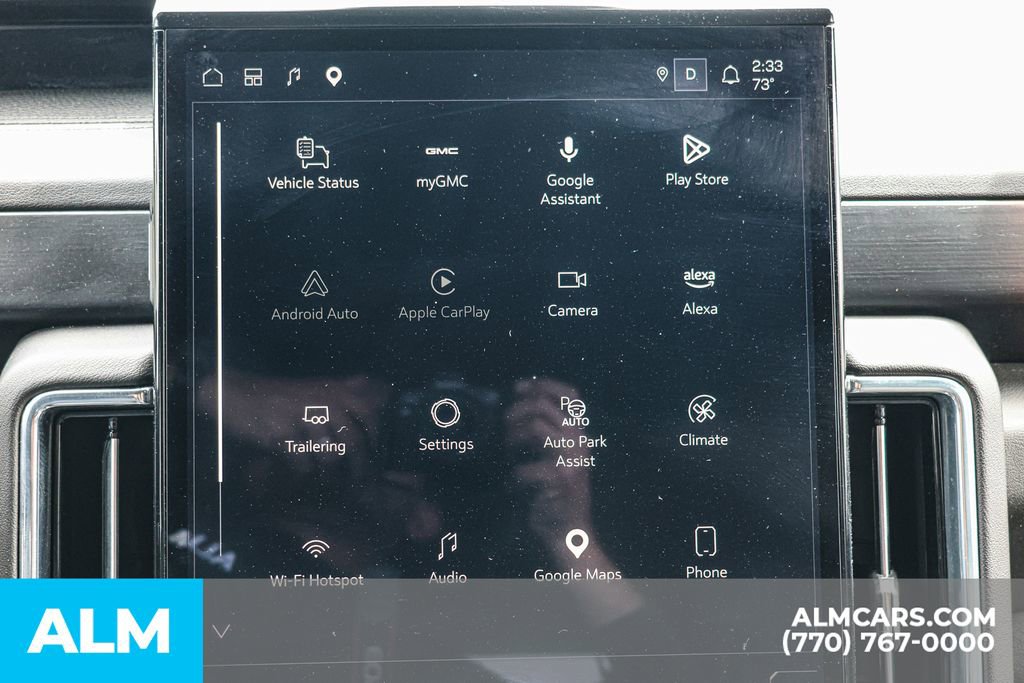 Used 2025 GMC Yukon Denali AWD/4WD image 40