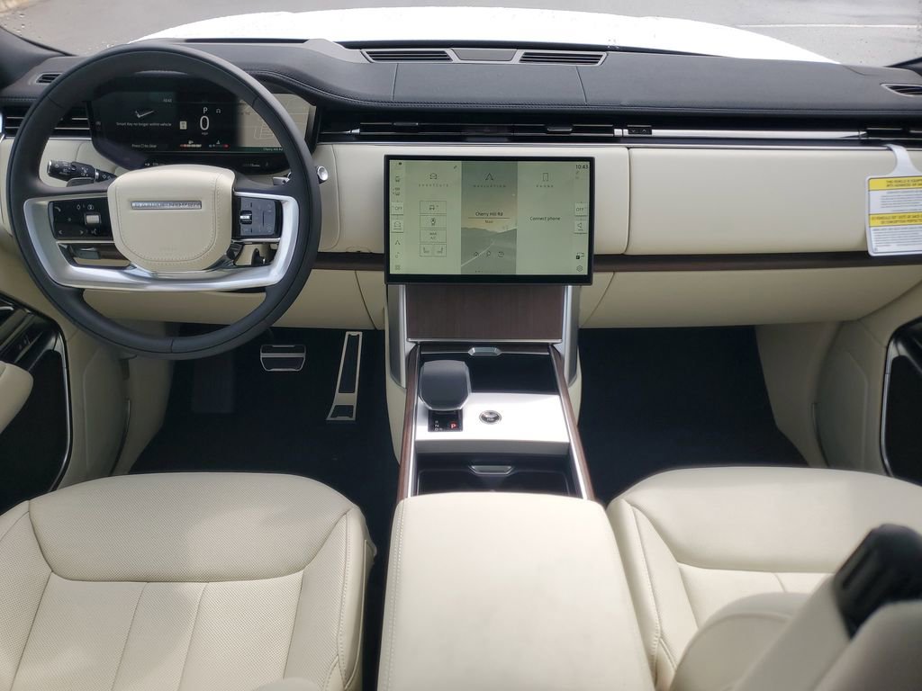 New 2026 Land Rover Range Rover Long Wheelbase SE AWD/4WD image 26