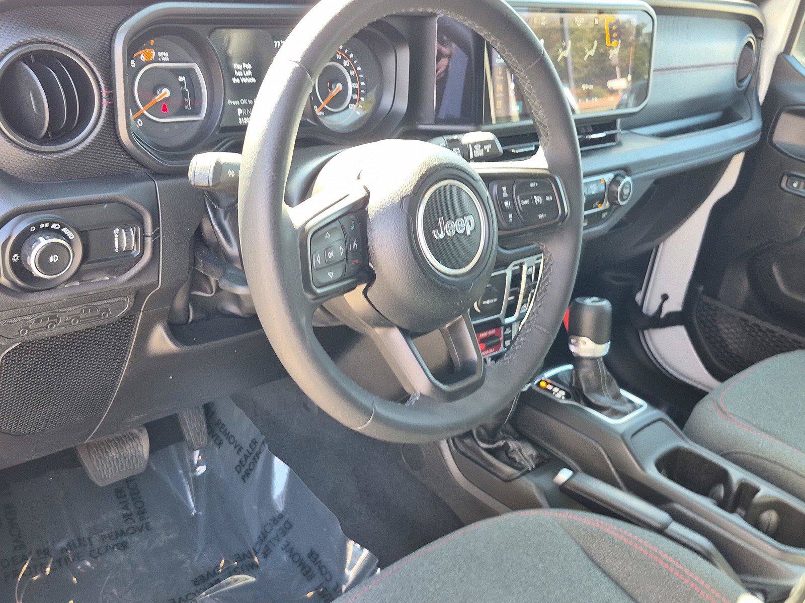 Certified 2025 Jeep Wrangler Unlimited Rubicon AWD/4WD image 22