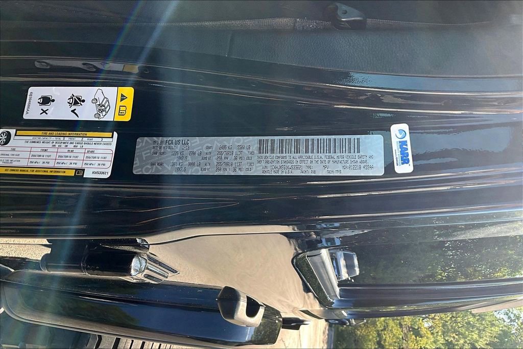 Used 2019 Jeep Wrangler Unlimited Sahara AWD/4WD image 22