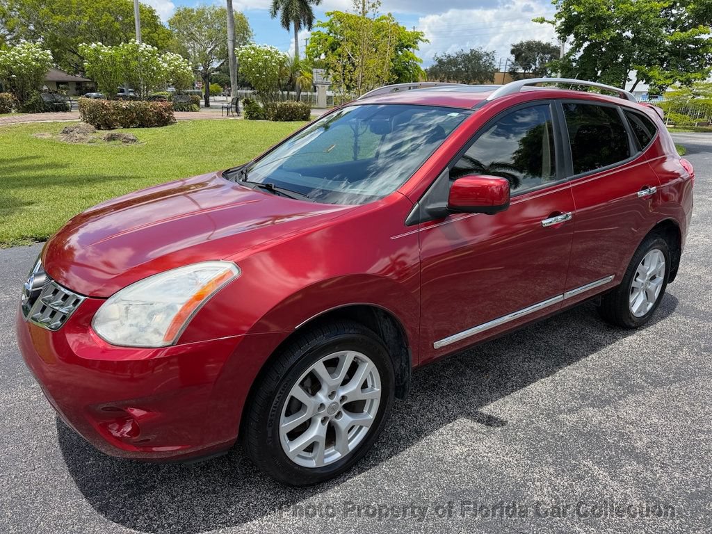 Used 2012 Nissan Rogue SL FWD image 1
