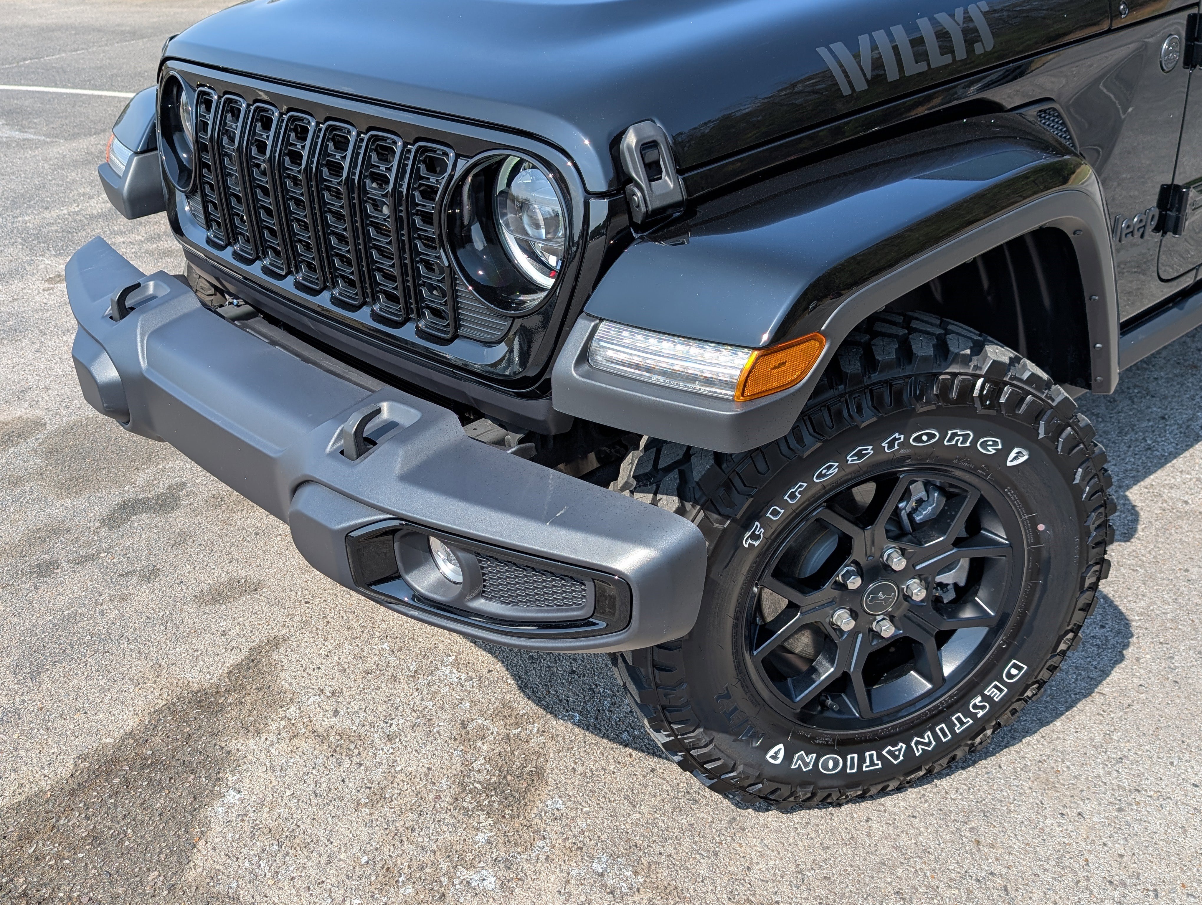 Used 2025 Jeep Gladiator Willys image 13