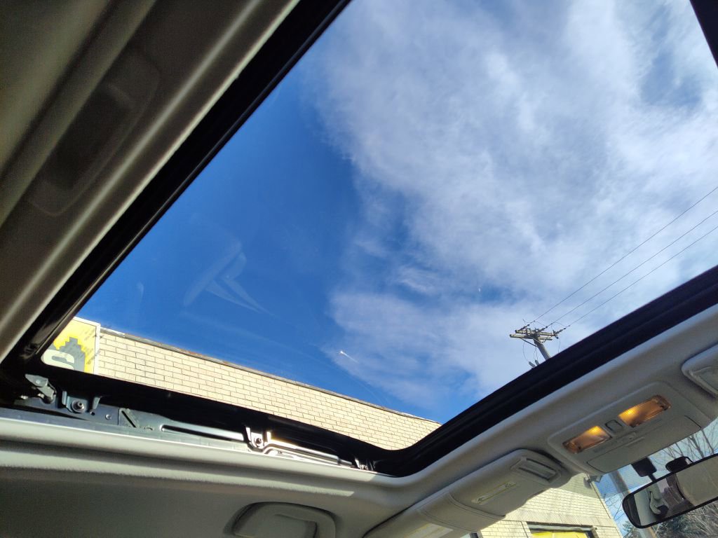 Used 2015 Subaru Forester 2.5i Limited image 10