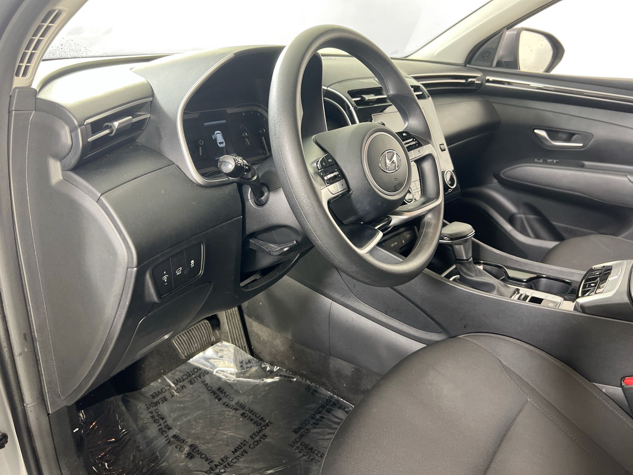 Used 2023 Hyundai Tucson SEL w/ Cargo Package AWD/4WD image 9