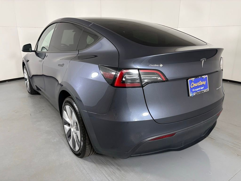 Used 2023 Tesla Model Y Long Range image 6