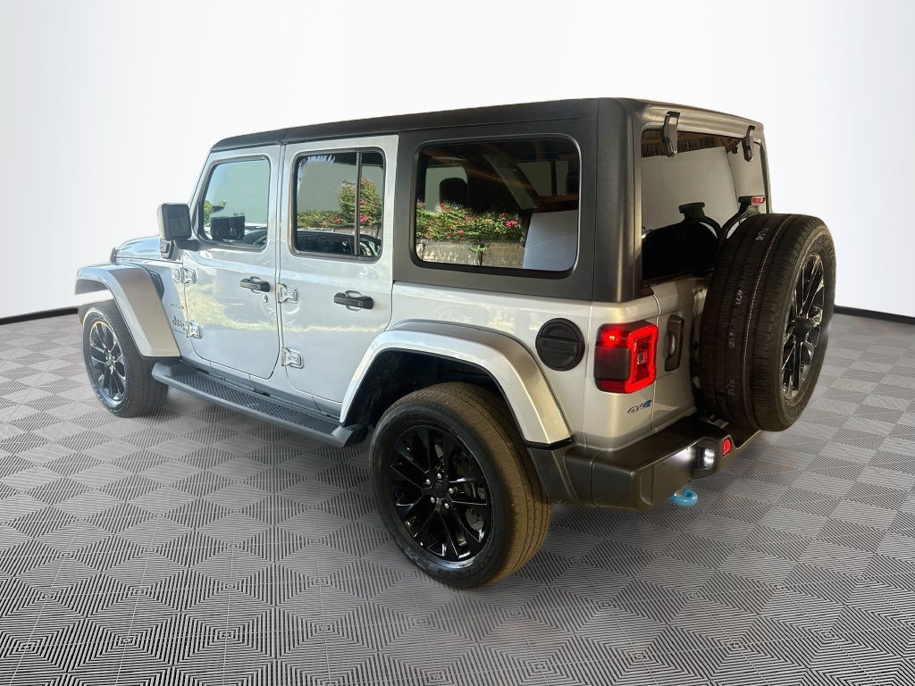 Certified 2023 Jeep Wrangler Unlimited Sahara AWD/4WD image 8