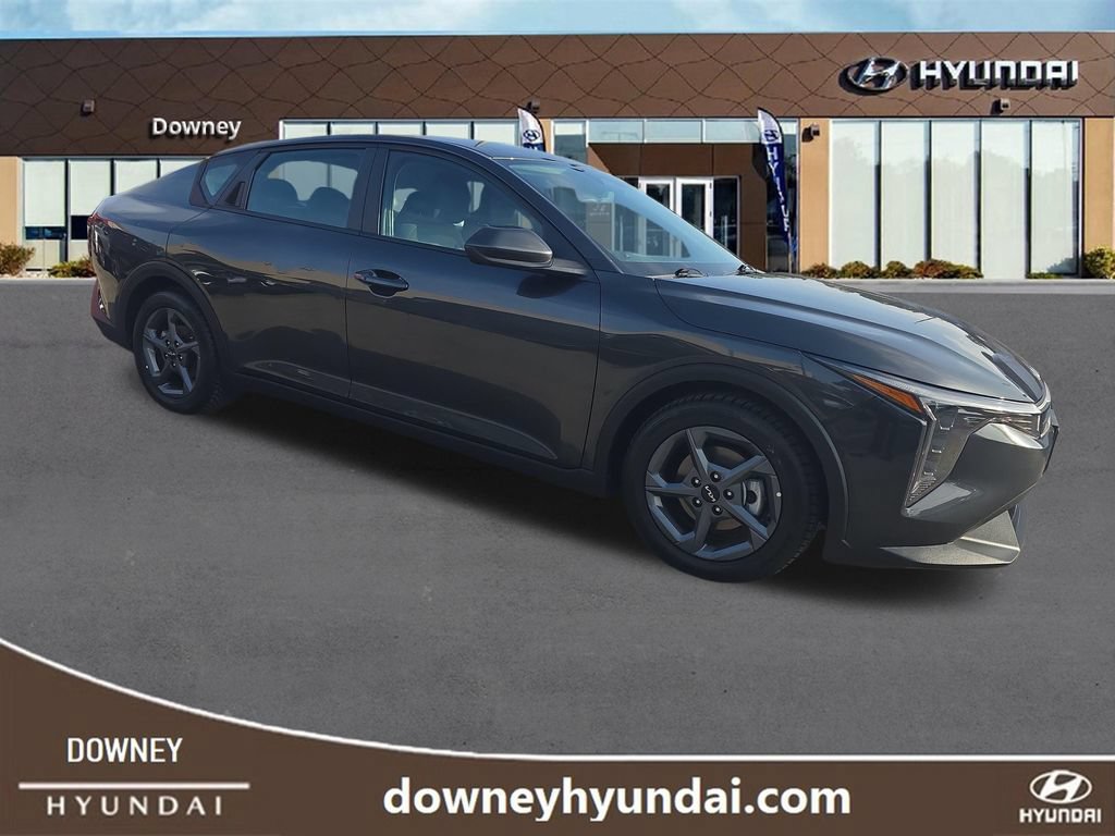 Used 2025 Kia K4 FWD image 7