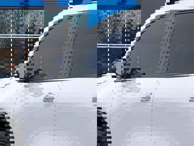 New 2026 Chevrolet Traverse RS image 12