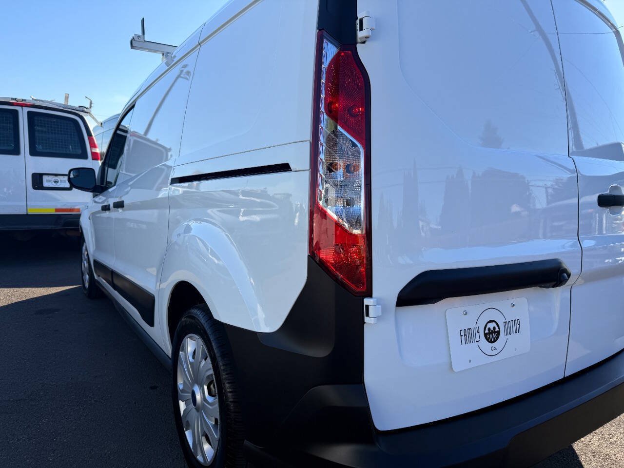Used 2022 Ford Transit Connect XL FWD image 27