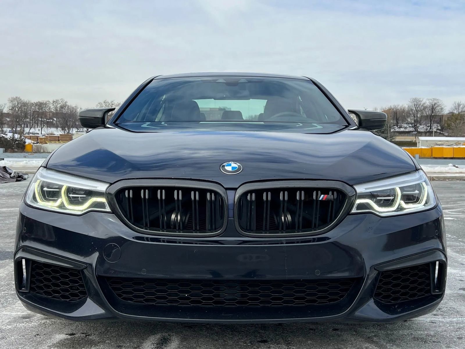 Used 2020 BMW M550i xDrive w/ Premium Package image 2