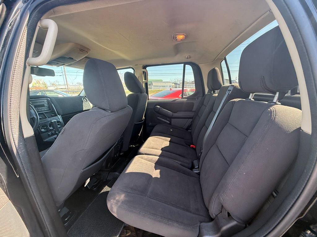 Used 2010 Ford Explorer Sport Trac XLT image 19