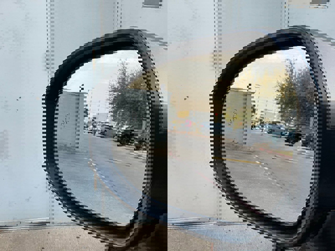 Used 2025 Toyota Crown XLE image 19