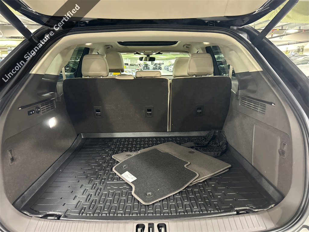 Used 2022 Lincoln Nautilus Reserve image 26