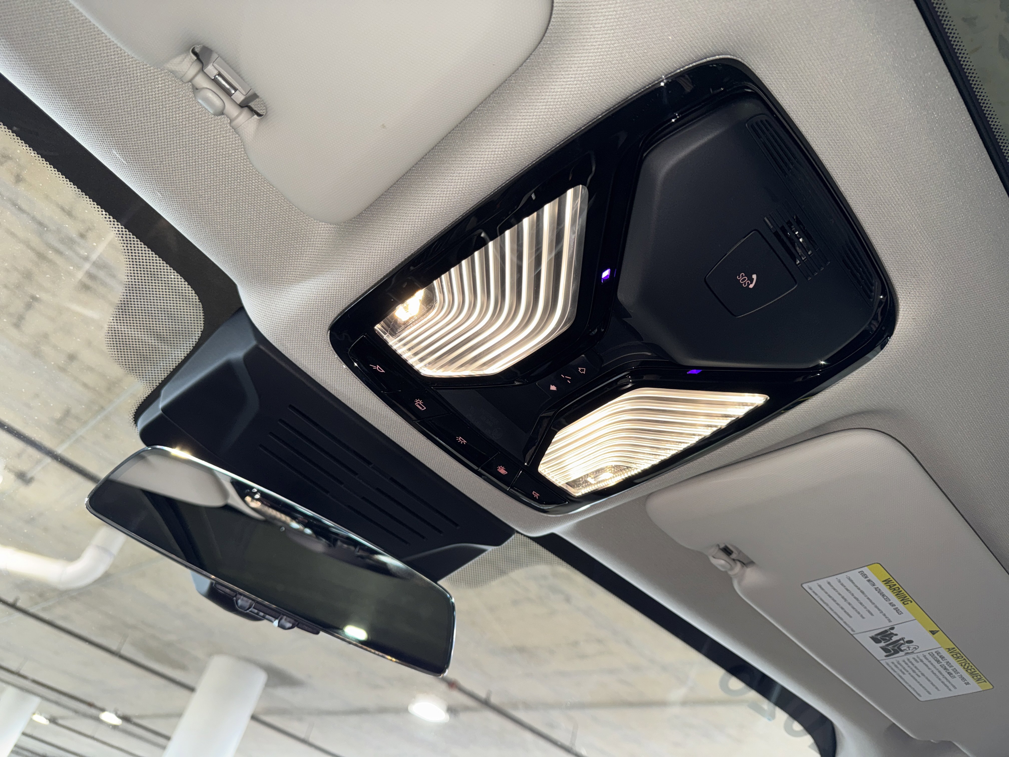 Used 2026 BMW X7 xDrive40i image 32