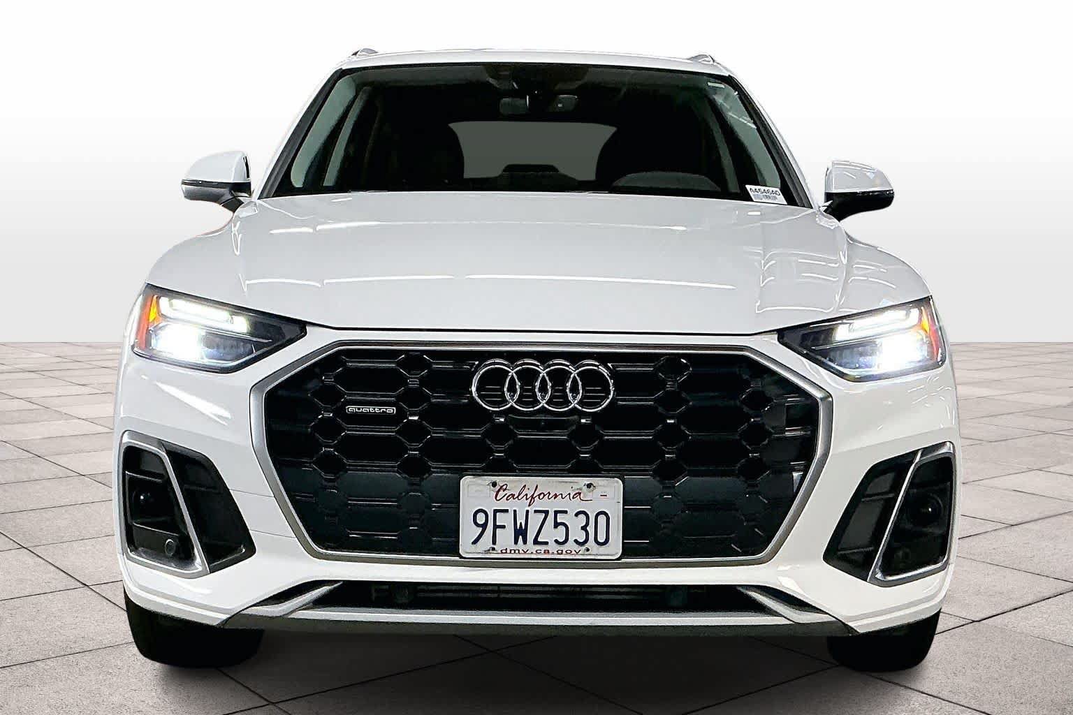 Certified 2023 Audi Q5 2.0T Premium Plus w/ Premium Plus Package AWD/4WD image 3