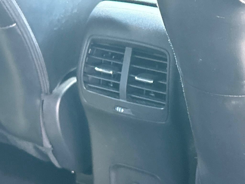 Used 2025 Ford Escape ST-Line Select AWD/4WD image 46