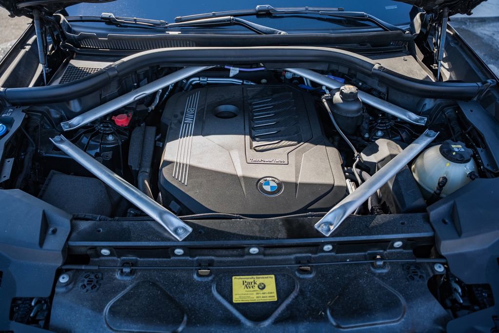 Used 2022 BMW X5 xDrive40i AWD/4WD image 21