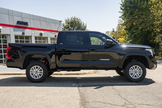 New 2026 Toyota Tundra SR5 image 3
