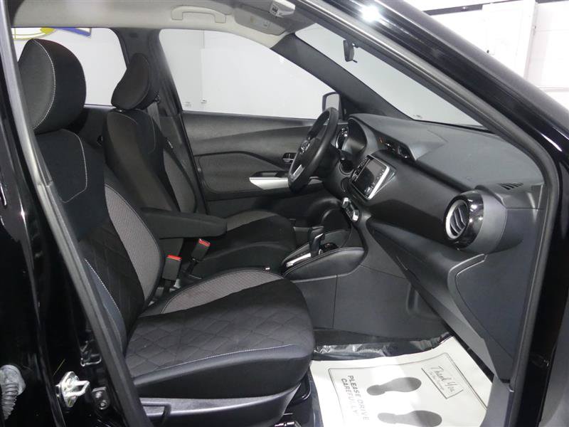 Used 2019 Nissan Kicks SV FWD image 22