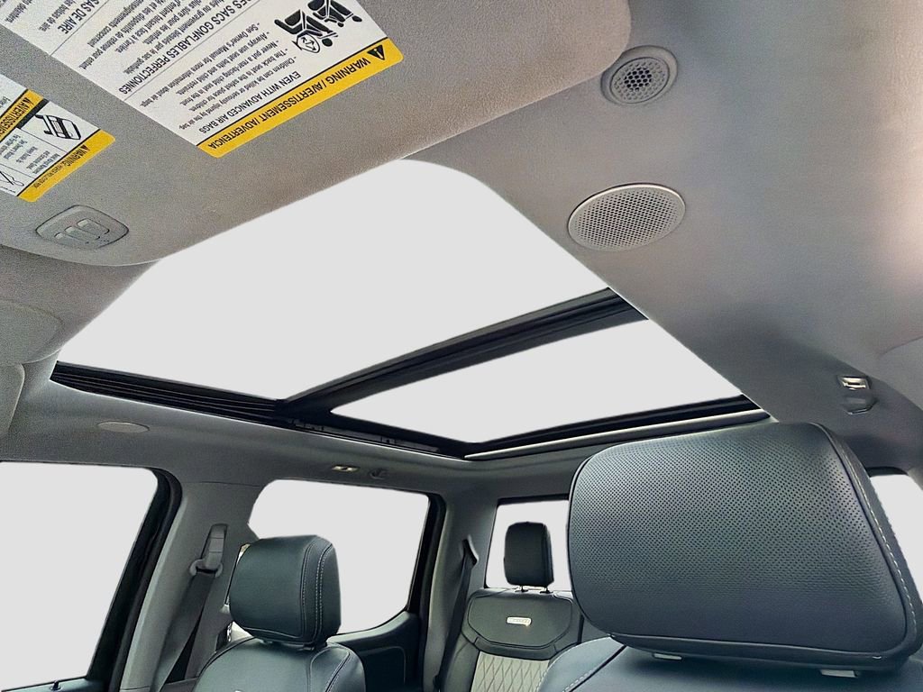 Used 2023 Ford F150 Limited image 27