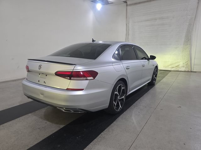 Used 2020 Volkswagen Passat 2.0T R-Line FWD image 3