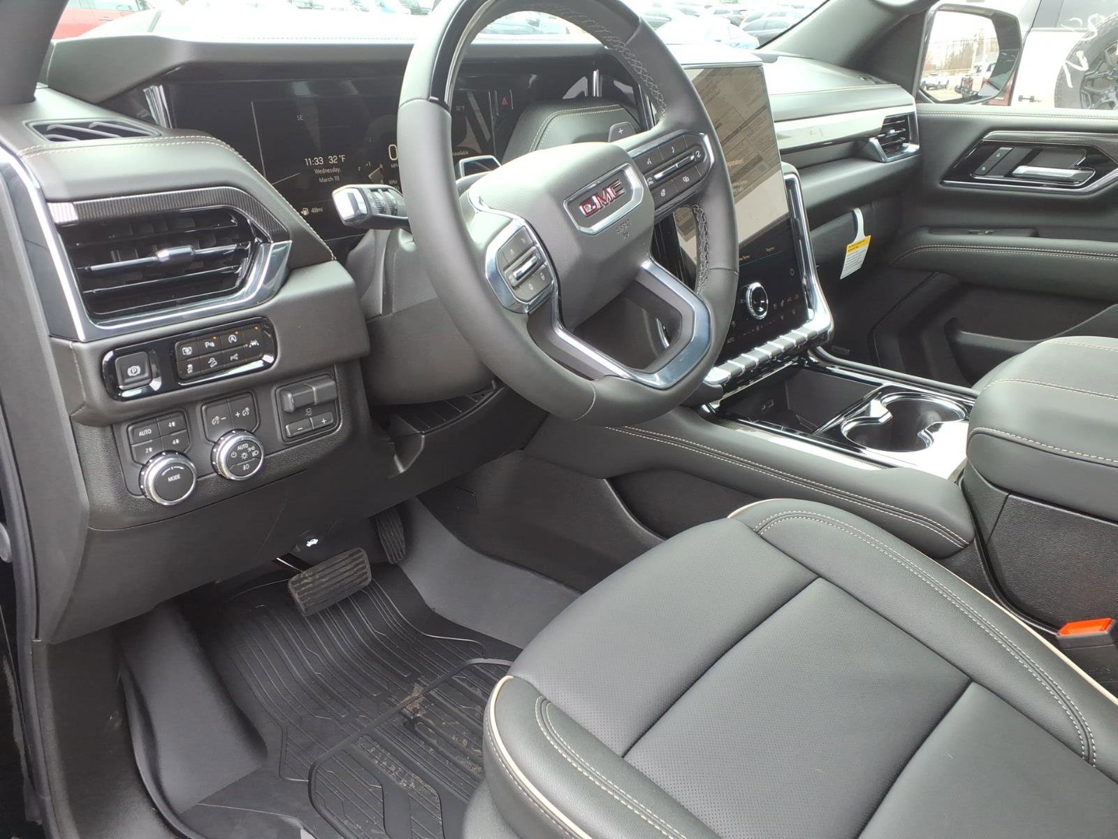 New 2026 GMC Yukon XL Elevation w/ Elevation Premium Package image 18