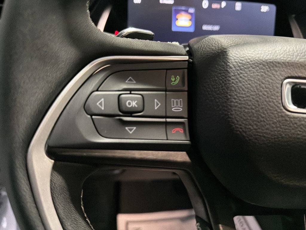 New 2026 Jeep Grand Cherokee Altitude image 19