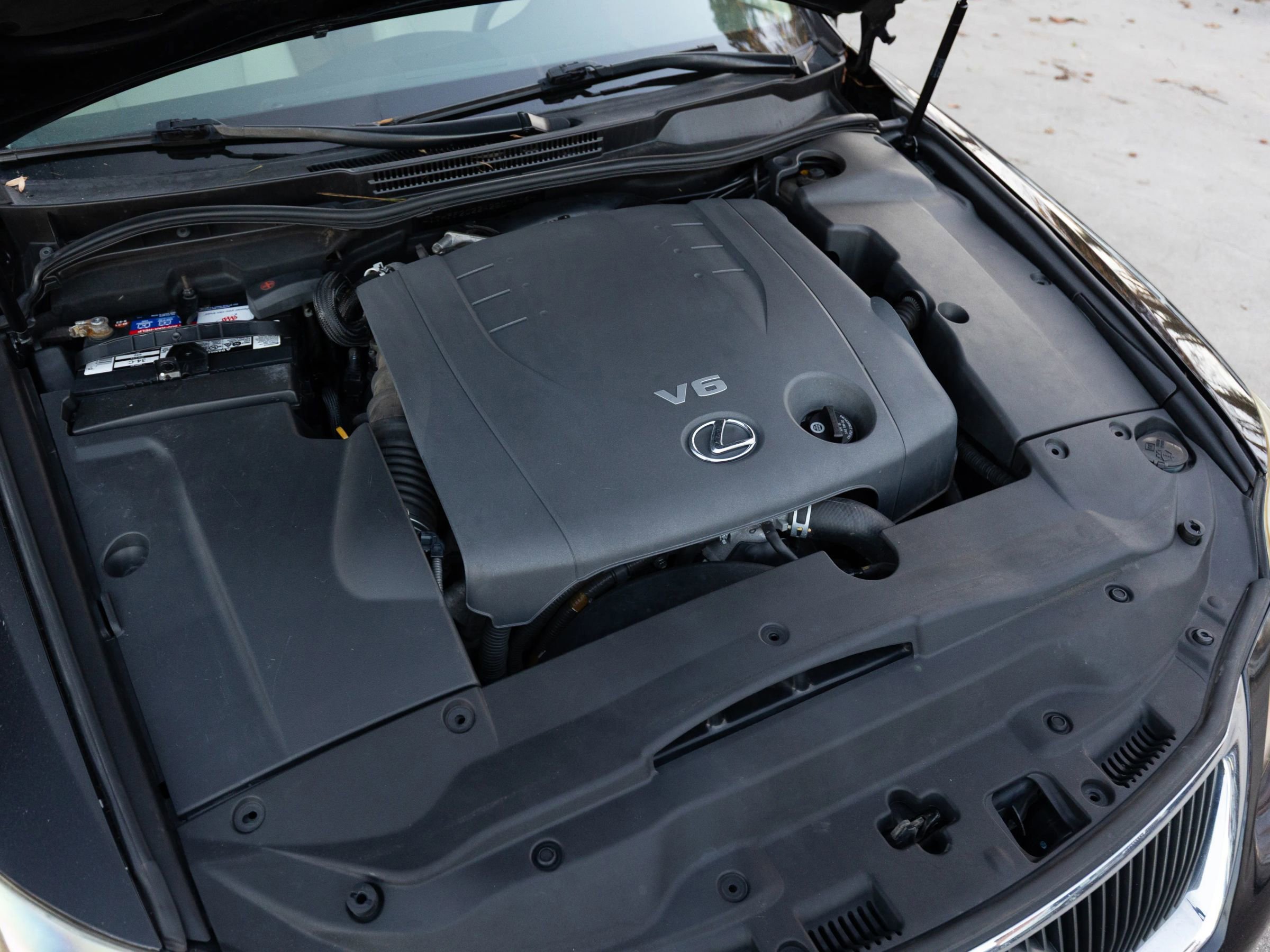 Used 2010 Lexus IS 250C image 35