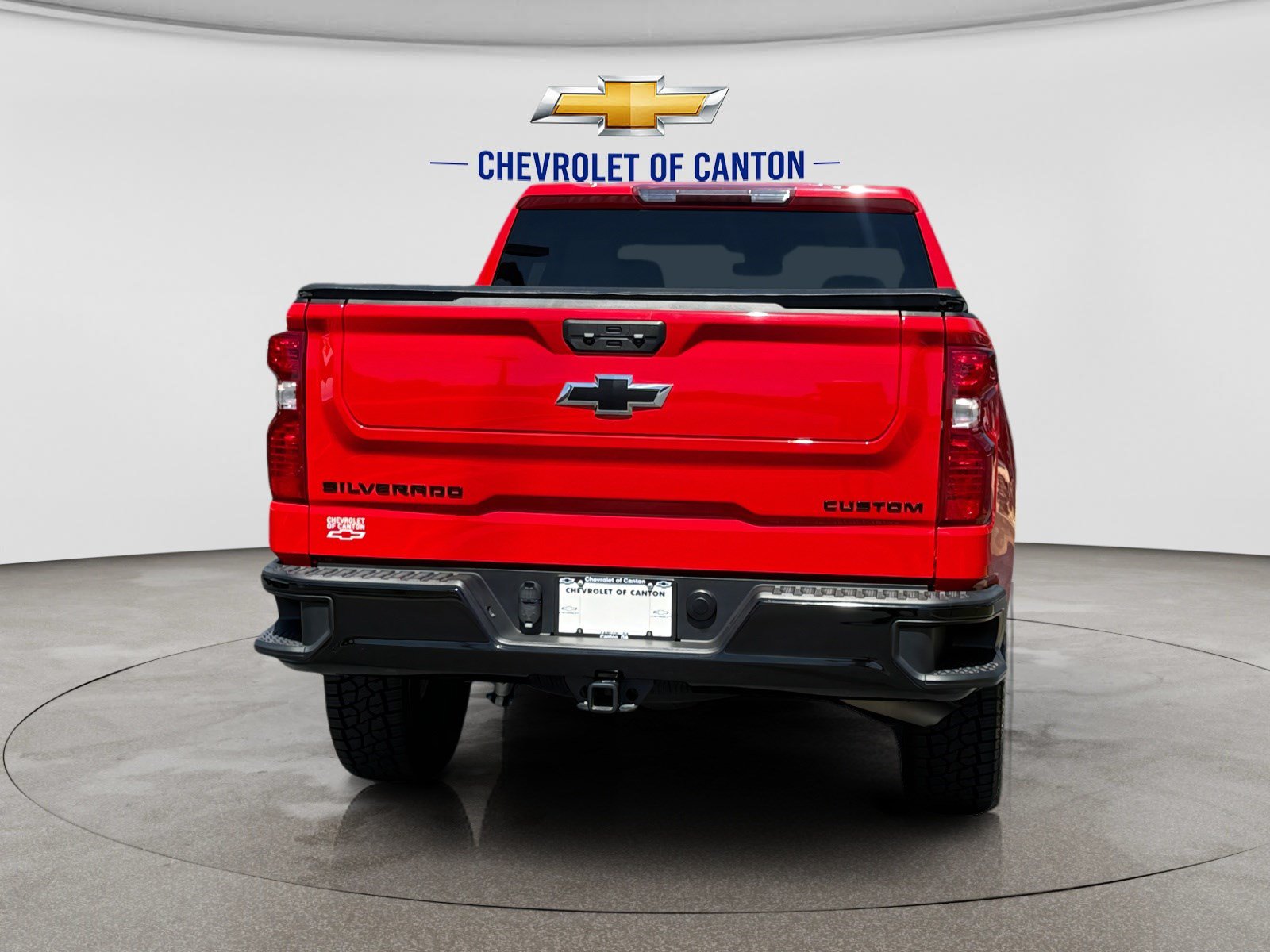 Used 2024 Chevrolet Silverado 1500 Custom Trail Boss w/ Turbomax Blackout Package AWD/4WD image 6