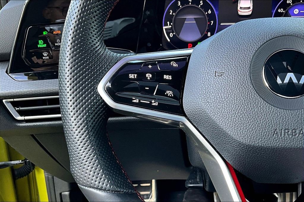 Used 2022 Volkswagen GTI Autobahn image 10