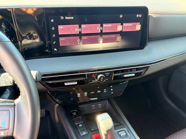 Used 2025 Nissan Kicks SR AWD/4WD image 16
